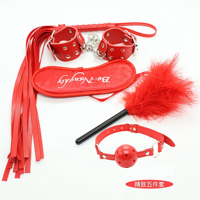 5pcs/set SM Products Bondage PU δερμάτινο Fetish Kit Περιορισμοί σκλάβος σεξ παιχνίδι Bondage Kits για ζευγάρια