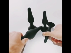 Sexy Toys 4PCS Σετ πρωκτικού βύσματος σιλικόνης Πρωκτικό βύσμα πισινό Παιχνίδια για ενήλικες για γυναίκες, άνδρες και αρχάριους (Μαύρο)